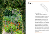 A Year in the Edible Garden: A Month-by-Month Guide to Growing and Harvesting Vegetables, Herbs, and Edible Flowers